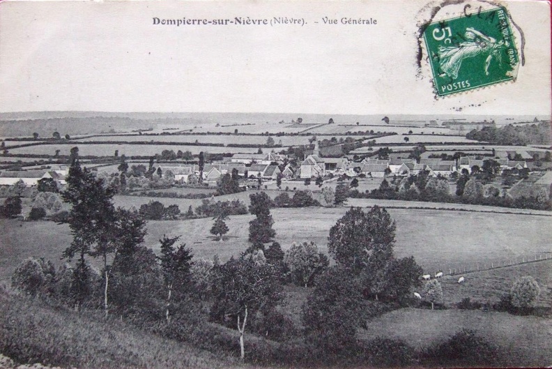 Dompierre sur Nièvre vue 4.jpg