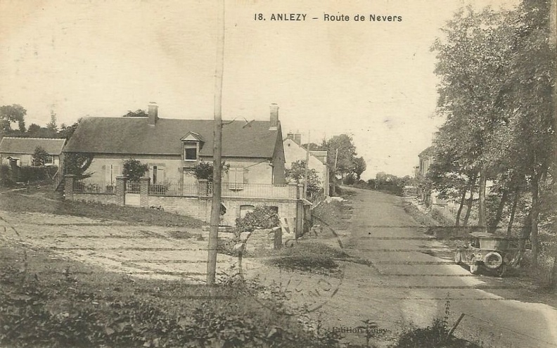 Anlezy_Route de Nevers.jpg