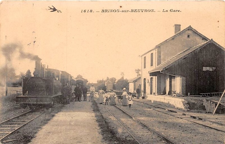Brinon sur Beuvron gare 2.JPG
