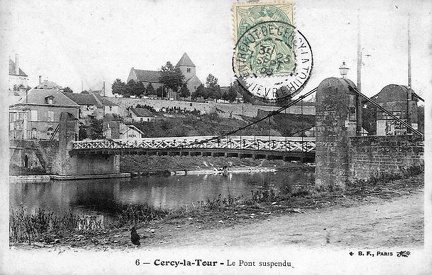 Cercy la Tour Pont suspendu