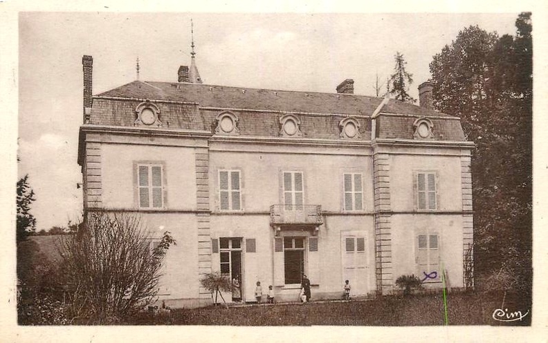 Dampierre sous Bouhy chateau