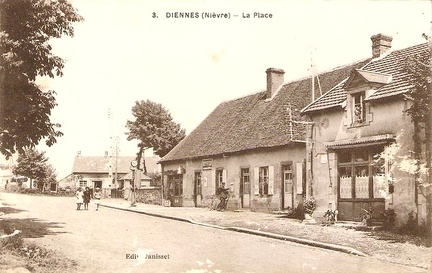 Diennes Aubigny place