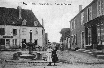 Champlemy Route de Prémery