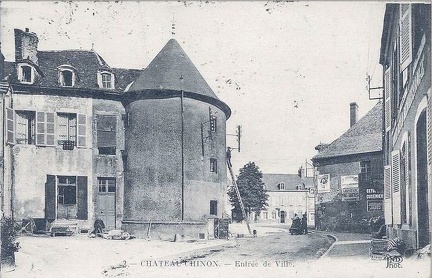 Château-Chinon Entrée de Ville