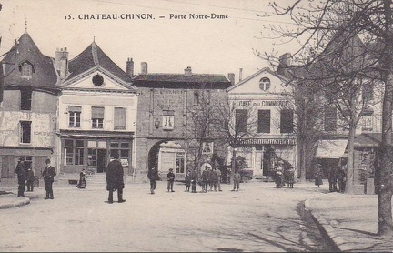 Château-Chinon Porte Notre-Dame