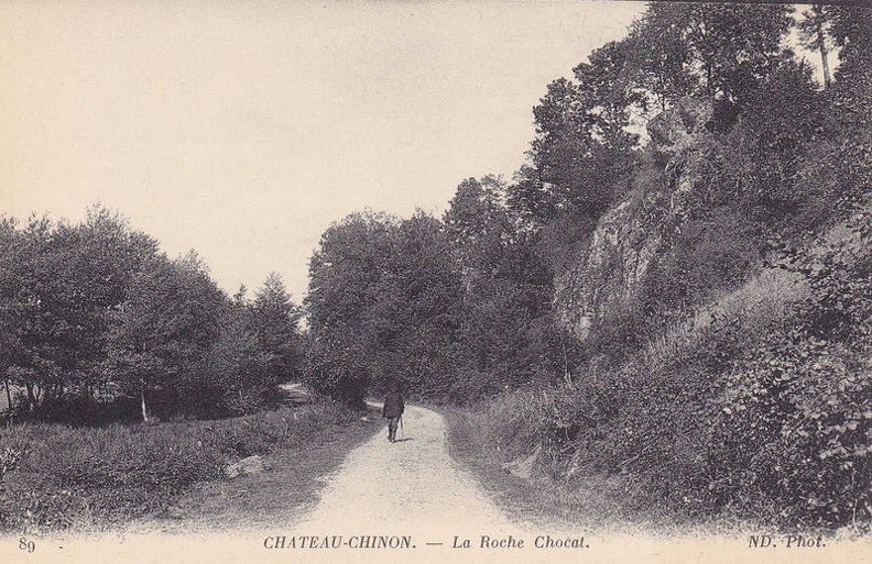 Château-Chinon_Roche Chocat.jpg