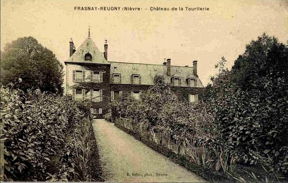 Frasnay Reugny chateau Touriterie 2