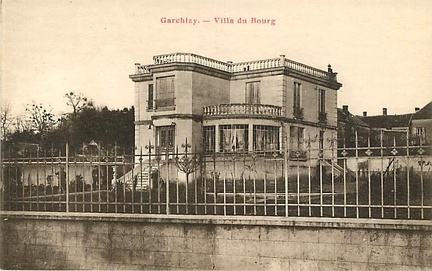 Garchizy villa