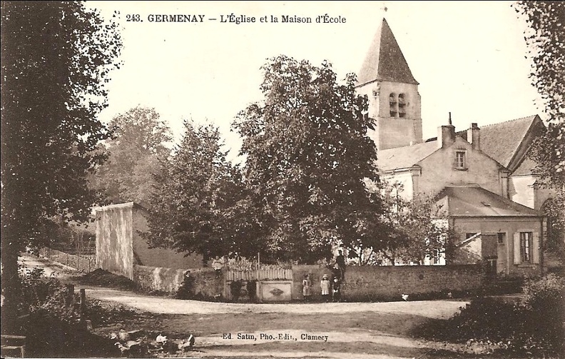 Germenay église et école.jpg