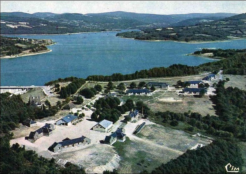 Chaumard Bourg et lac