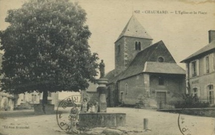 Chaumard Eglise et Place
