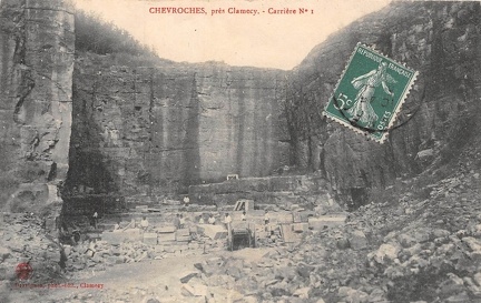 Chevroches Carrière