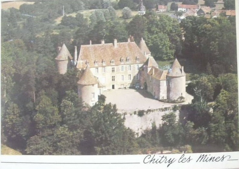 Chitry-les-Mines_Château2.jpg