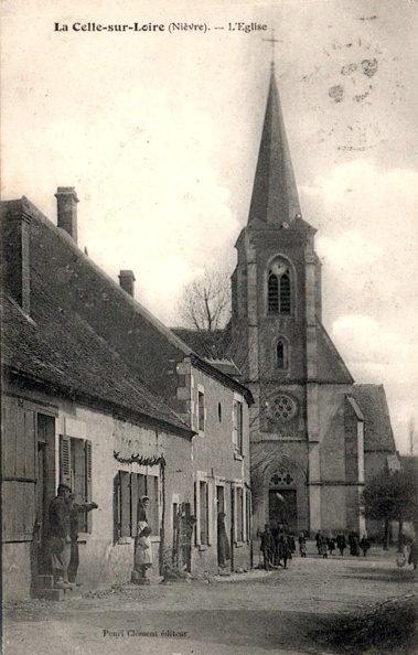 La Celle sur Loire église 3.jpg