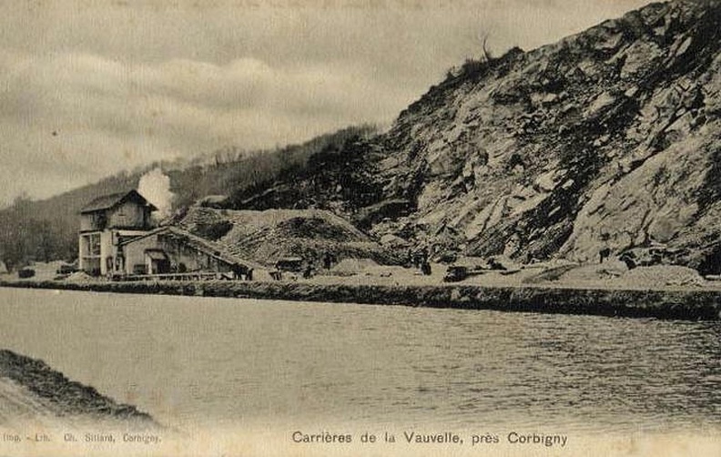 Corbigny_Carrières_de_la_Vauvelle.jpg