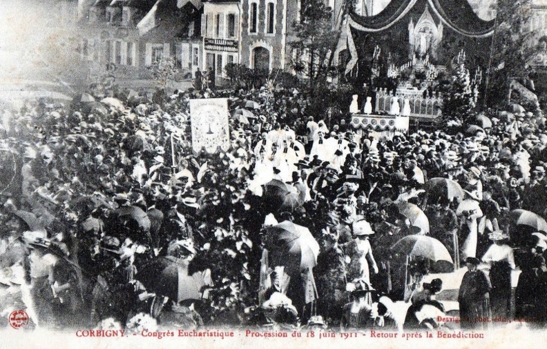 Corbigny_Congrès_eucharistique 18 juin 1911.jpg