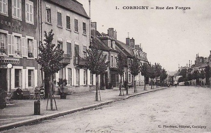 Corbigny Rue des forges