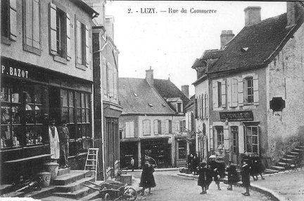 Luzy rue du Commerce 5