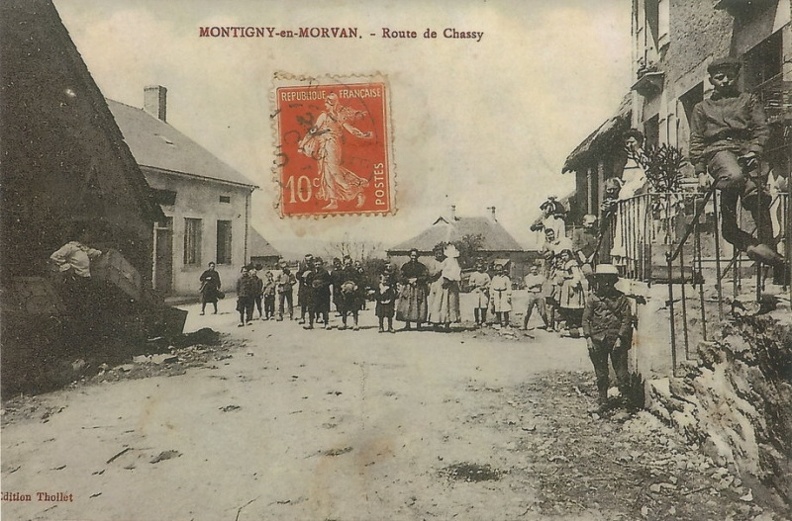 Montigny en Morvan_Route de Chassy.jpg