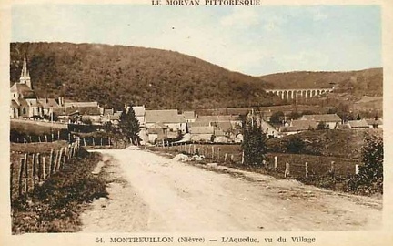 Montreuillon Aqueduc vu du village