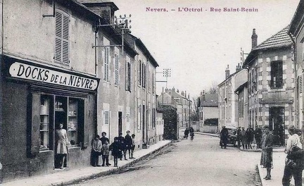 Nevers rue Saint Benin