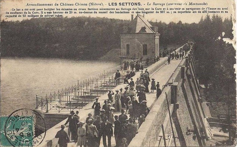 Montsauche_Lac des Settons barrage.jpg