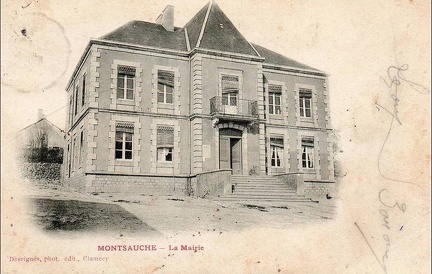 Montsauche Mairie