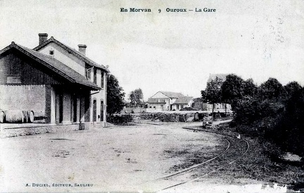 Ouroux en Morvan gare