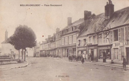 Moulins Engilbert Place Boucaumont1
