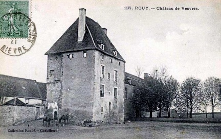 Rouy chateau de Vesvres