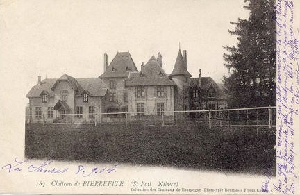 Poil Château de Pierrefite