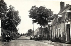 Poiseux Route dans le village