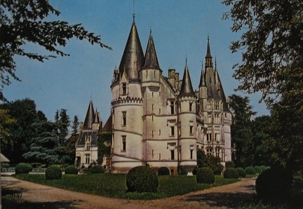 Pouilly sur Loire Château du Nozet2