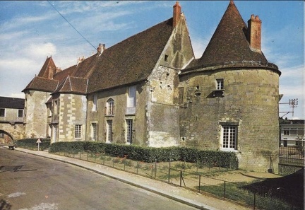 Prémery Château