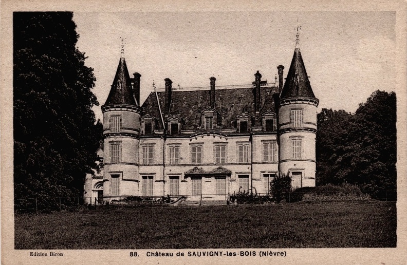 Sauvigny les Bois chateau 3.jpg