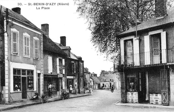 Saint Benin d'Azy Place