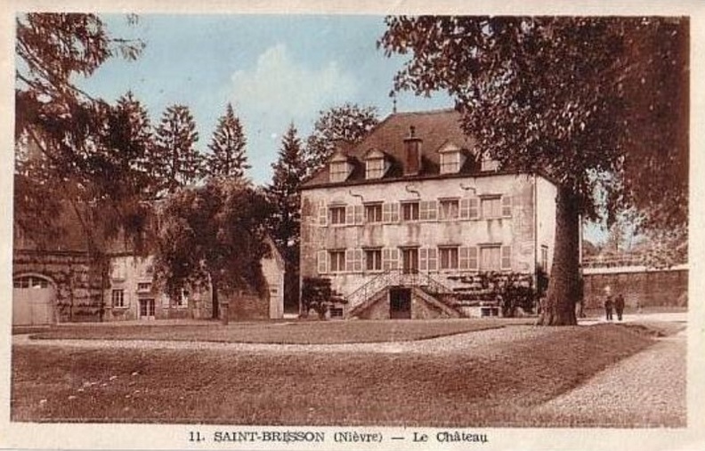 Saint Brisson_Château.jpg