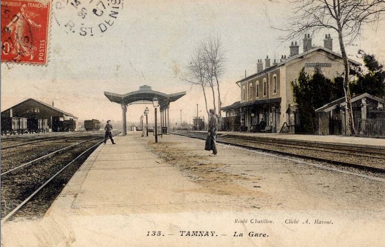 Tamnay en Bazois gare 2.jpg