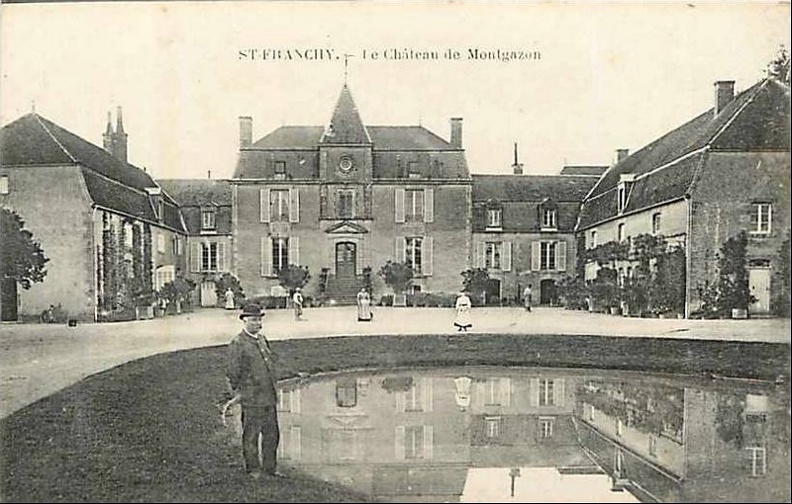 Saint Didier_Château de Montgazon.jpg