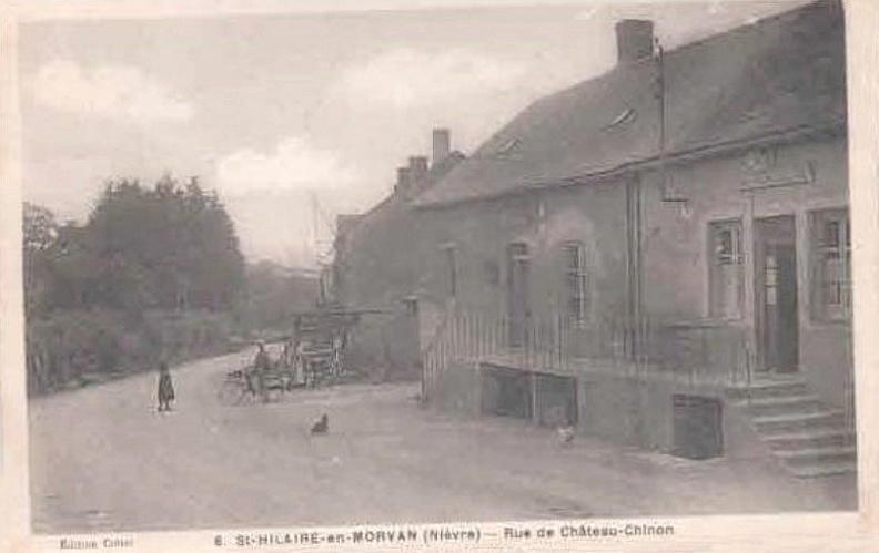 Saint Hilaire en Morvan_Route de Château-Chinon1.jpg