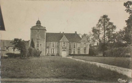 Saint Martin du Puy Château de Vésigneux