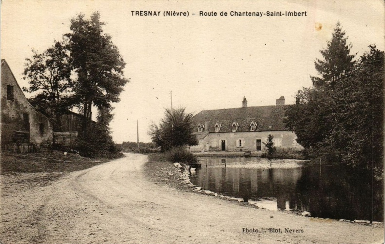 Tresnay route de Chantenay