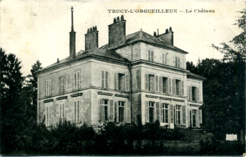 Trucy l'Orgueilleux chateau 2.jpg