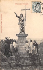 Trucy l'Orgueilleux statue 2