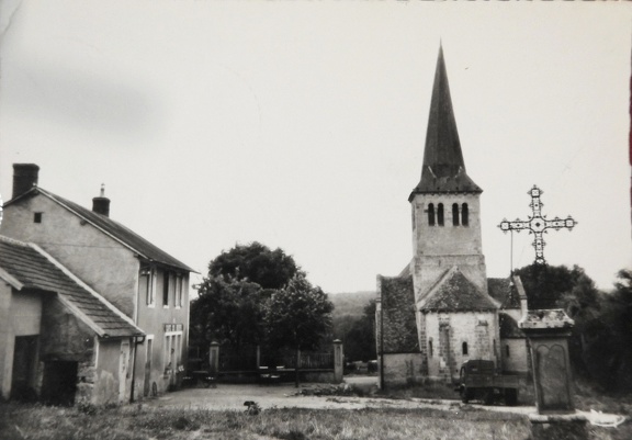 Verneuil église