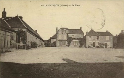 Villapourçon place