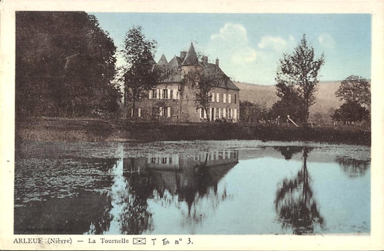 Arleuf-Chateau-La-Tournelle.jpg