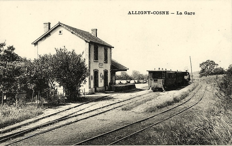 Alligny Cosne gare 4.jpg