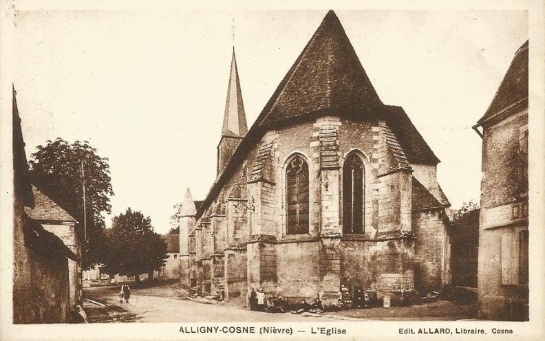 Alligny Cosne église 4.jpg
