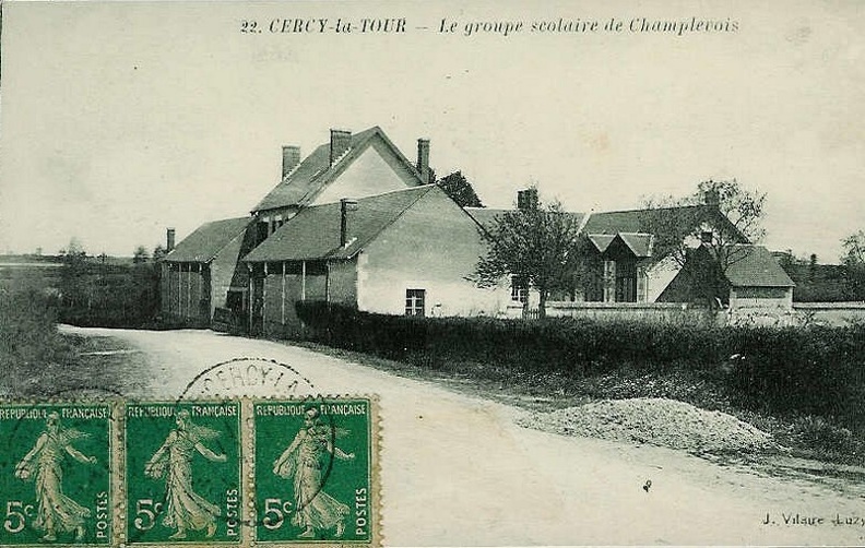 Cercy la Tour Champlevois école.jpg